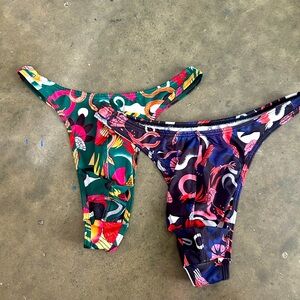 (2) Hunk Menswear Swim Thongs M